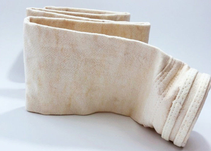 A agulha industrial dos sacos de filtro da poeira da membrana de PTFE perfurou